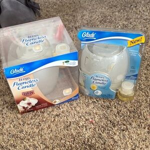 Glade Wisp Flameless Candle Set - White and Blue